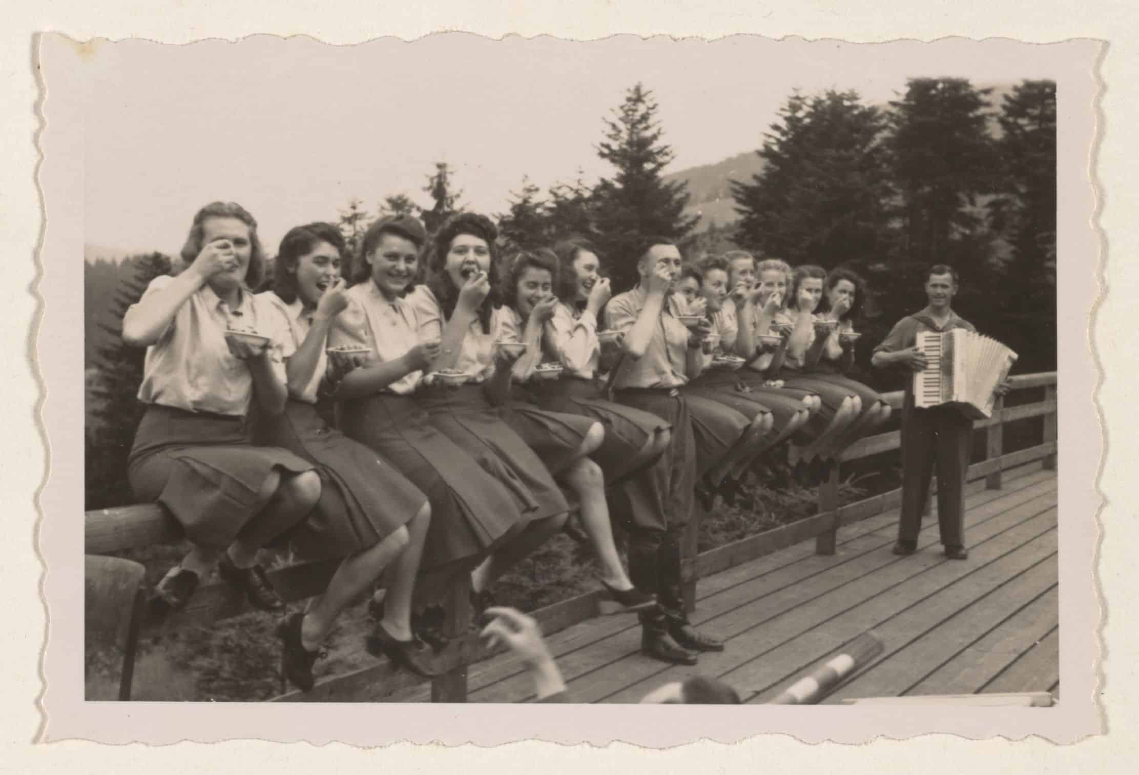 Auschwitz Through the Lens of the SS